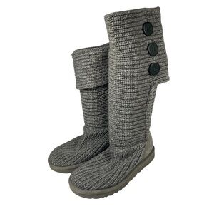UGG Classic Cardy II Knit Boots Womens 7 38 Grey Sweater Buttons Versatile